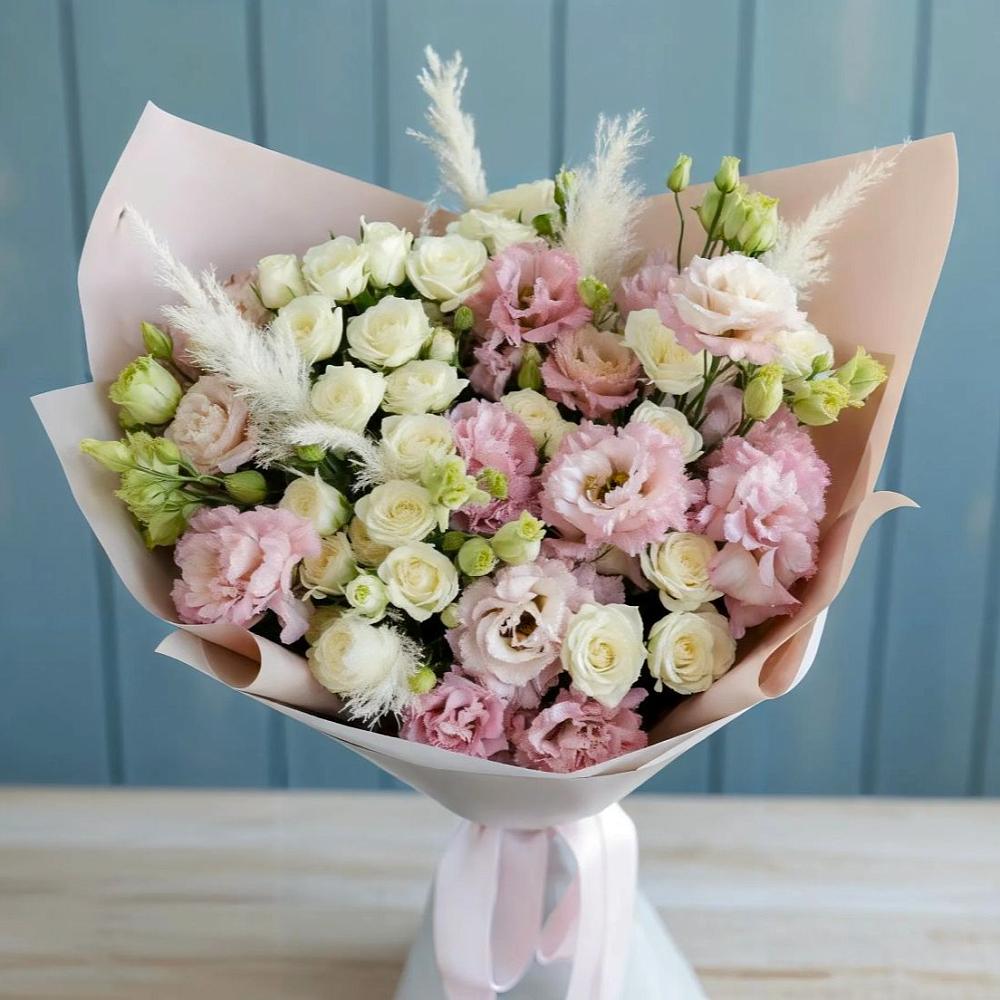 Букет цветов из: Альстромерии и Розы в Чусовом