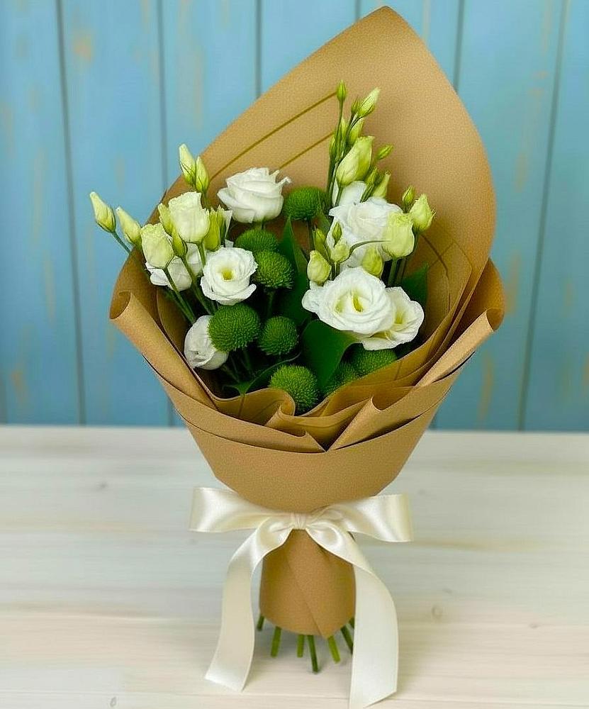 Букет цветов из: Хризантемы и Лизиантусы в Чусовом