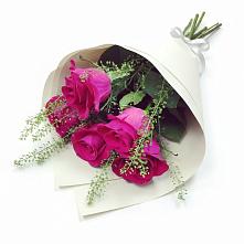 Букет цветов из:  Розы #REPLACE_PRED# Чусовом