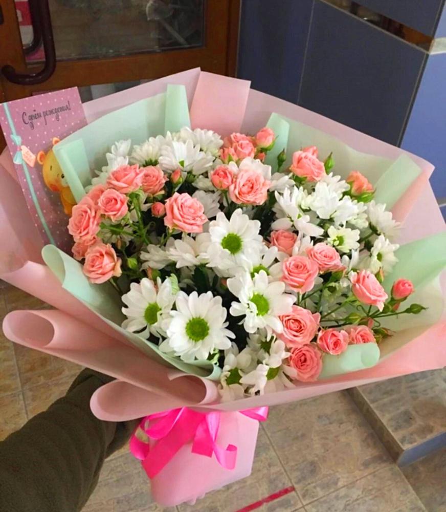 Букет цветов из: Розы и Хризантемы в Чусовом