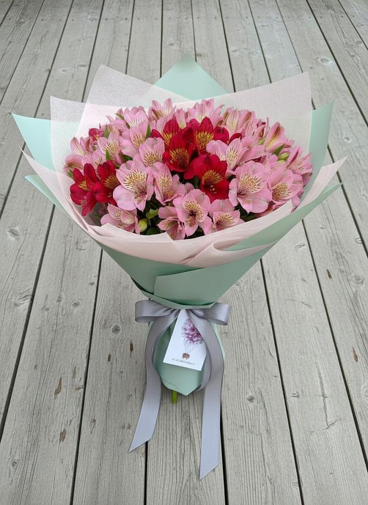 Букет цветов из: Альстромерии в Чусовом
