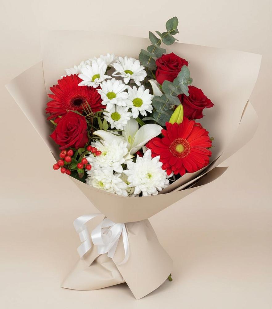 Букет цветов из: Розы, Хризантемы, Герберы и Лилии в Чусовом
