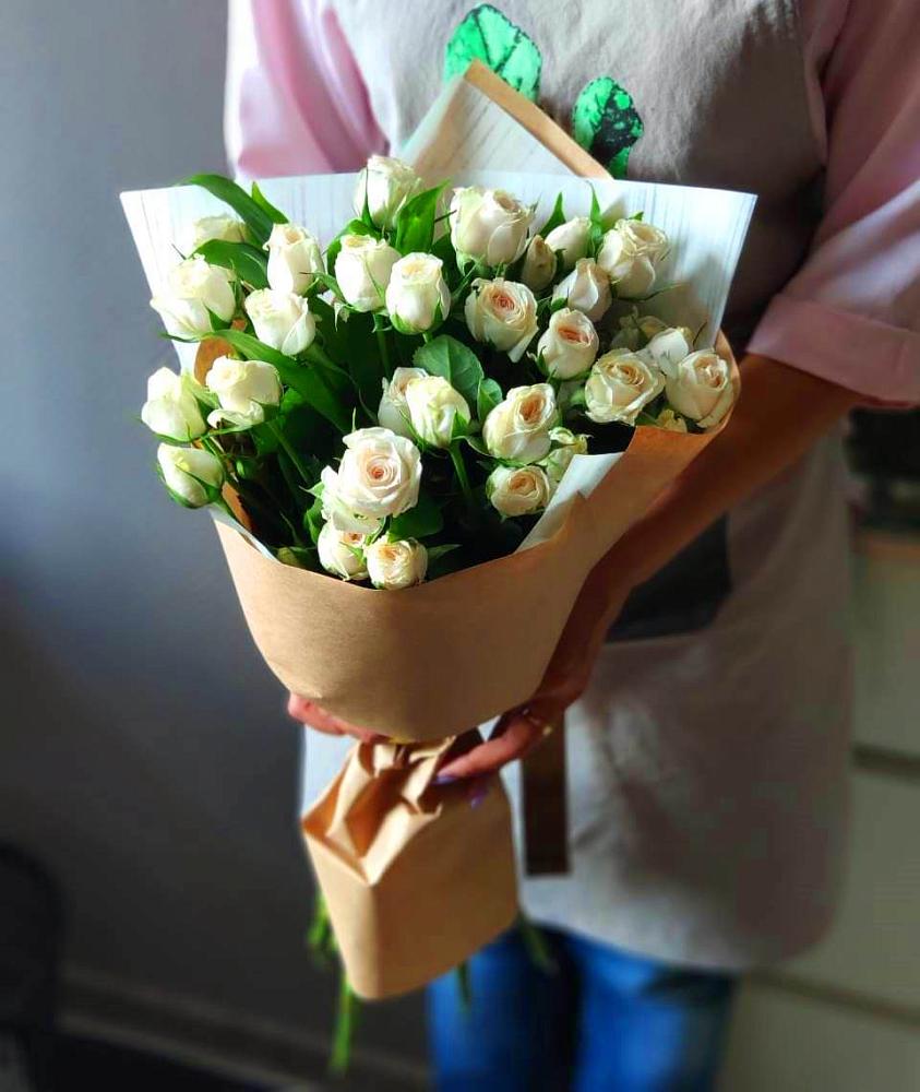 Букет цветов из: Розы в Чусовом