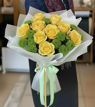 Букет цветов из:  Хризантемы и Розы в Чусовом