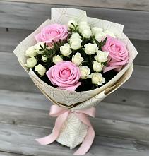 Букет цветов из:  Розы в Чусовом