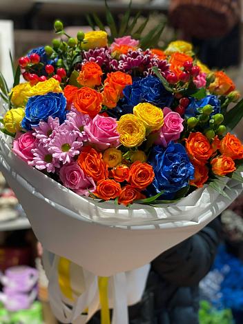 Букет цветов из: Розы и Хризантемы в Чусовом