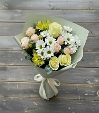 Букет цветов из:  Альстромерии, Розы и Хризантемы в Чусовом