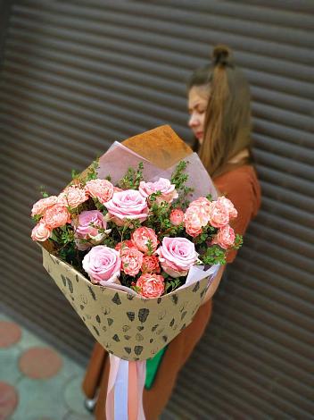 Букет цветов из: Розы в Чусовом