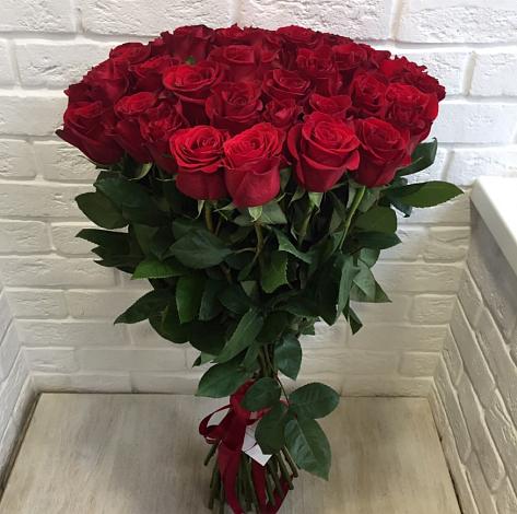 Букет Красные розы Гран При в Чусовом