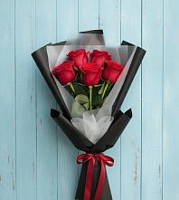 Букет цветов из:  Розы в Чусовом