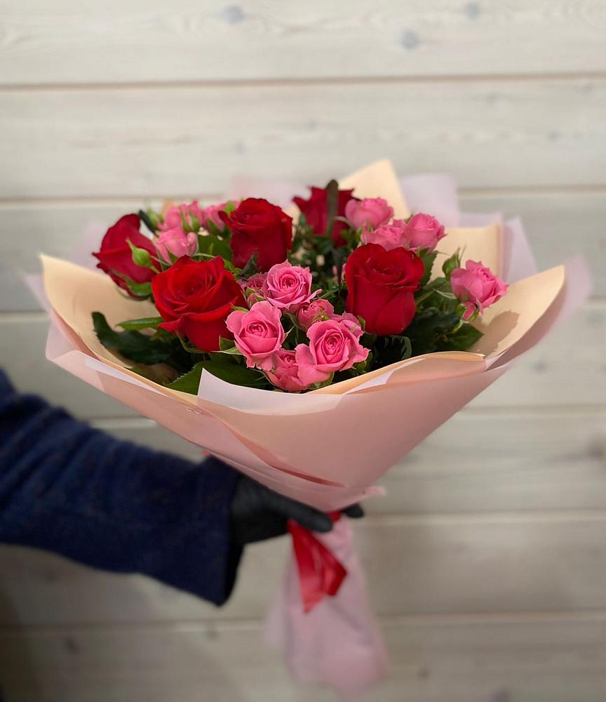 Букет цветов из: Розы в Чусовом