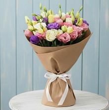 Букет цветов из:  Лизиантусы в Чусовом